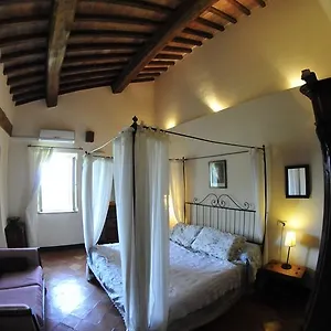  Holiday home Le Maribelle